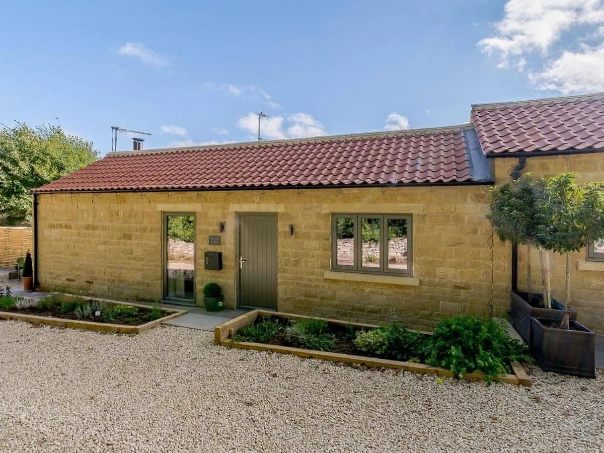 Rinstone Lodge, Thornton-Le-Dale. Moors Cottage With Hot Tub Thornton Dale Holiday home